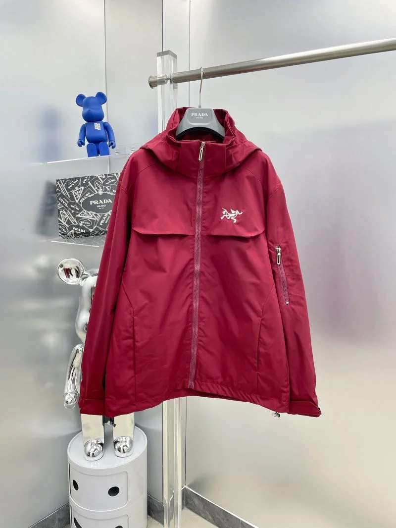 ZipUp Arcteryx Outwear 163284