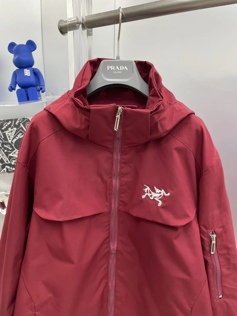 ZipUp Arcteryx Outwear 163284