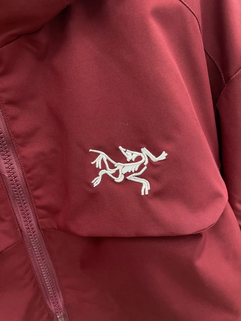 ZipUp Arcteryx Outwear 163284