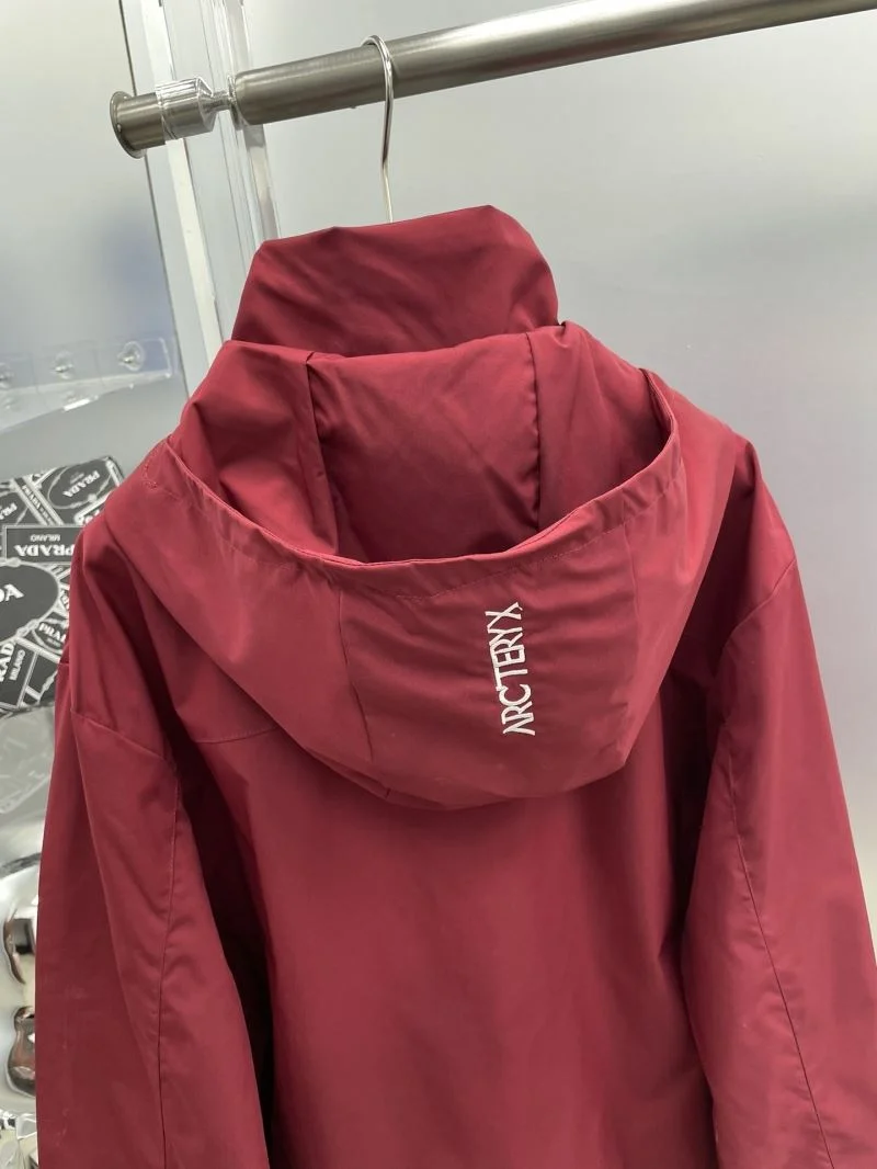 ZipUp Arcteryx Outwear 163284