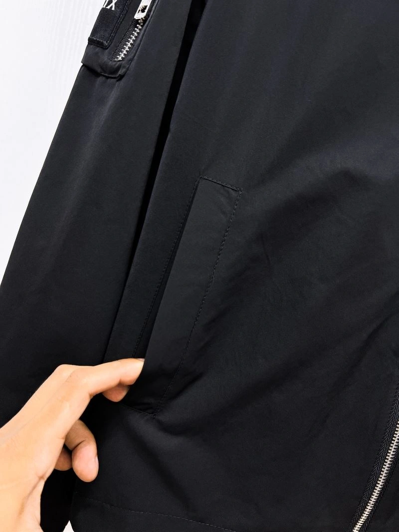 Arcteryx Outwear Sleek 162195