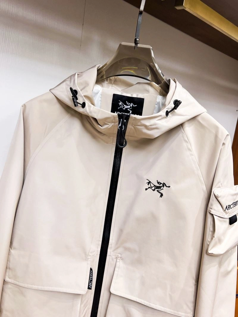 Arcteryx Outwear SmoothTexture 162200