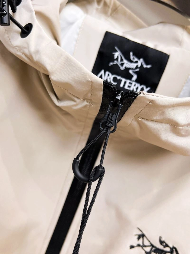 Arcteryx Outwear SmoothTexture 162200
