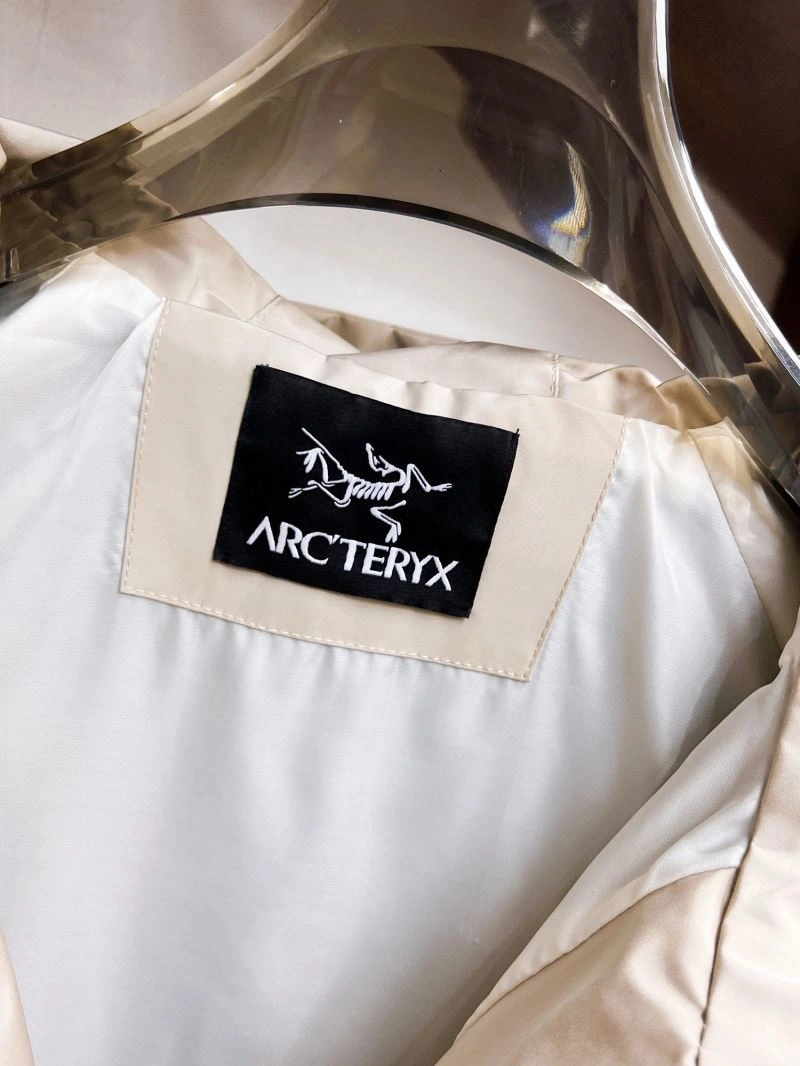 Arcteryx Outwear SmoothTexture 162200