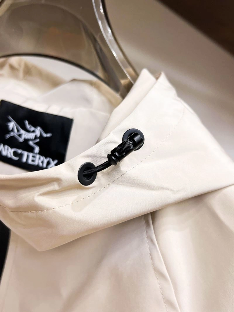 Arcteryx Outwear SmoothTexture 162200