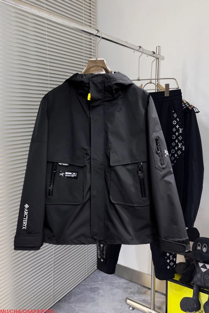 Supportive Arcteryx Outwear 162194