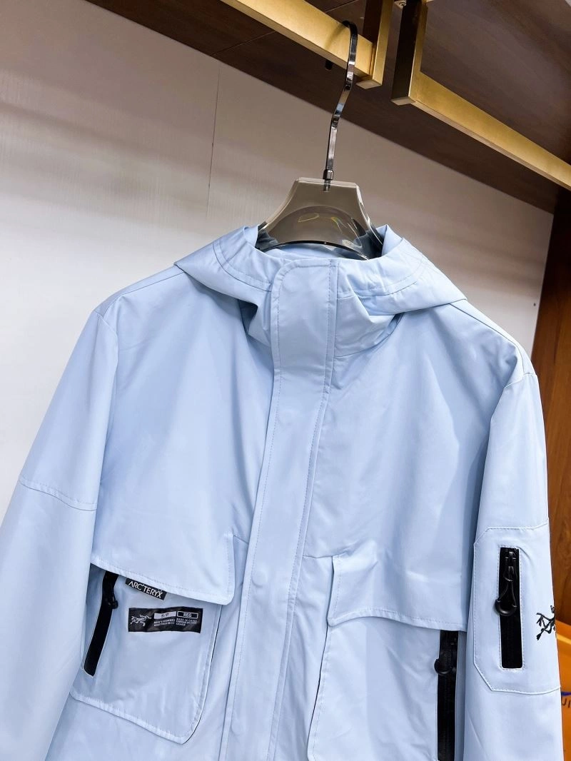 Arcteryx Outwear Supportive 162222