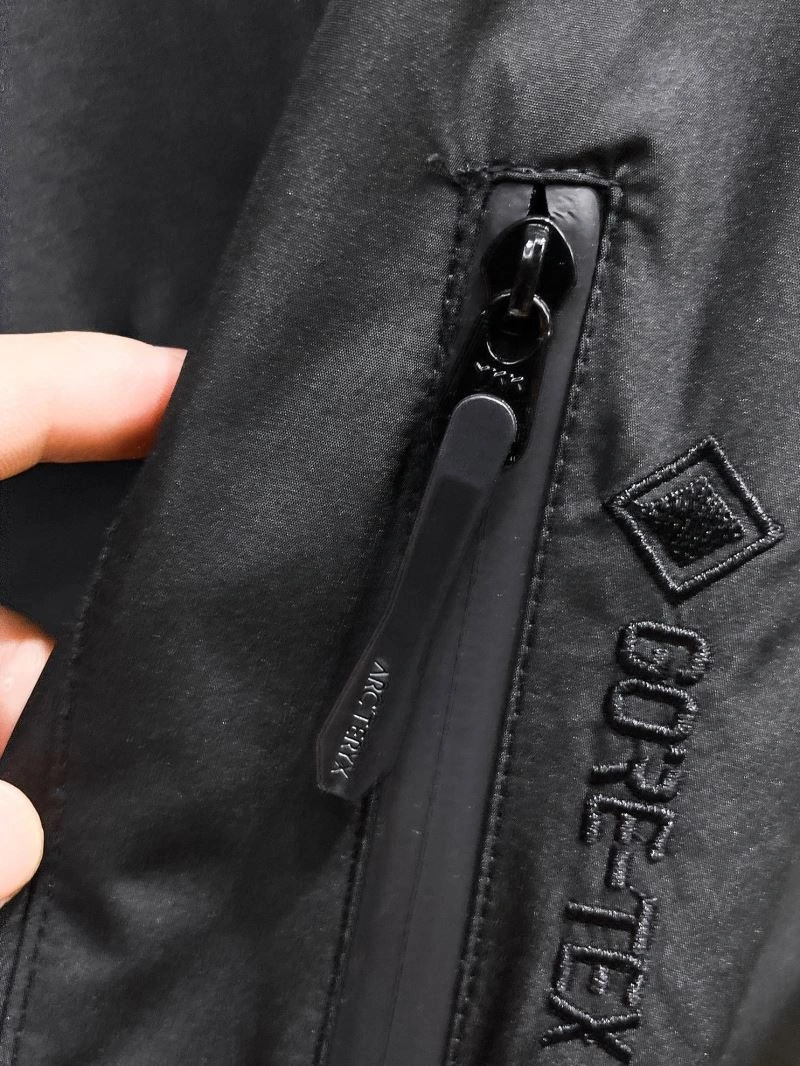 TechFriendly Arcteryx Outwear 162193