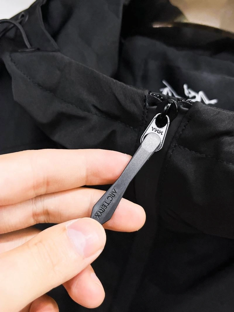 TechFriendly Arcteryx Outwear 162193