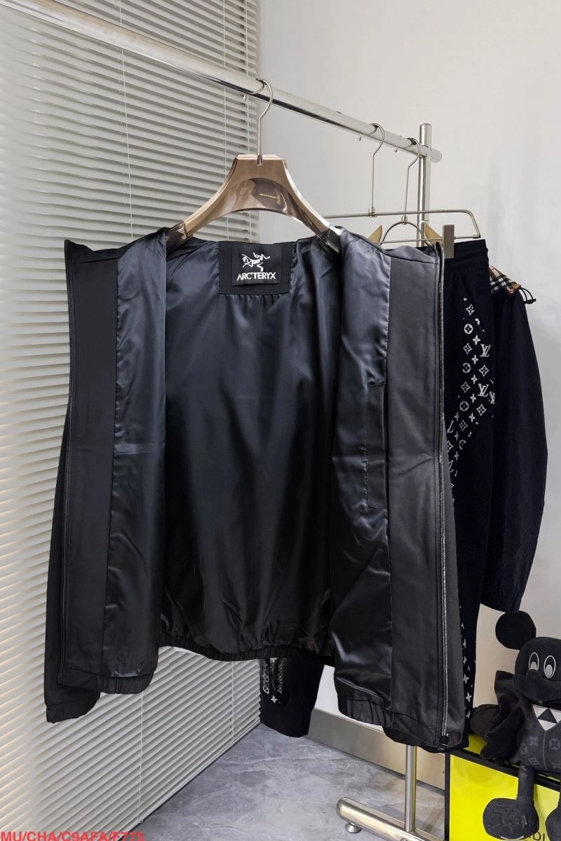 Arcteryx Outwear UrbanStyle 162215