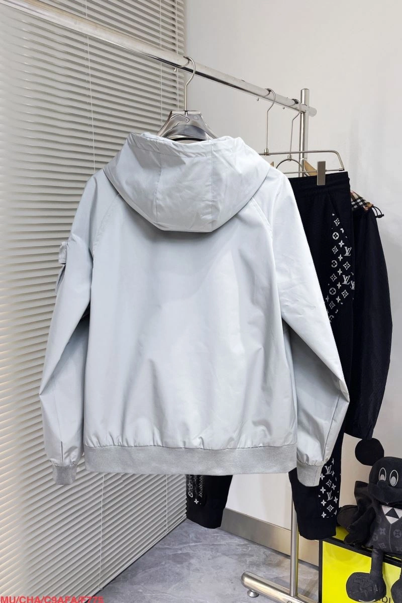 Sporty Arcteryx Outwear 162185
