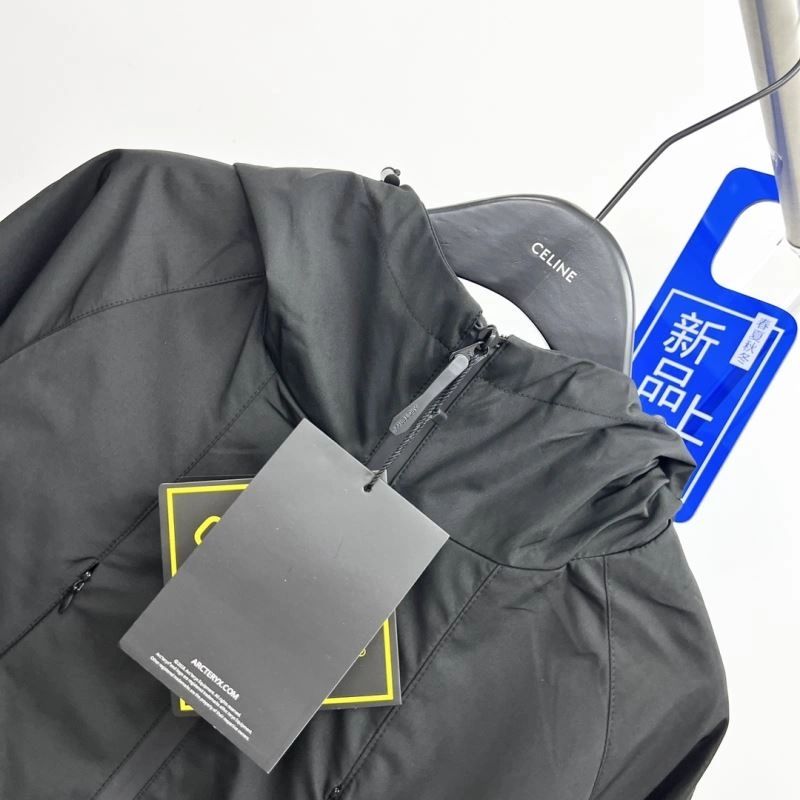 Arcteryx Outwear Compact 162181