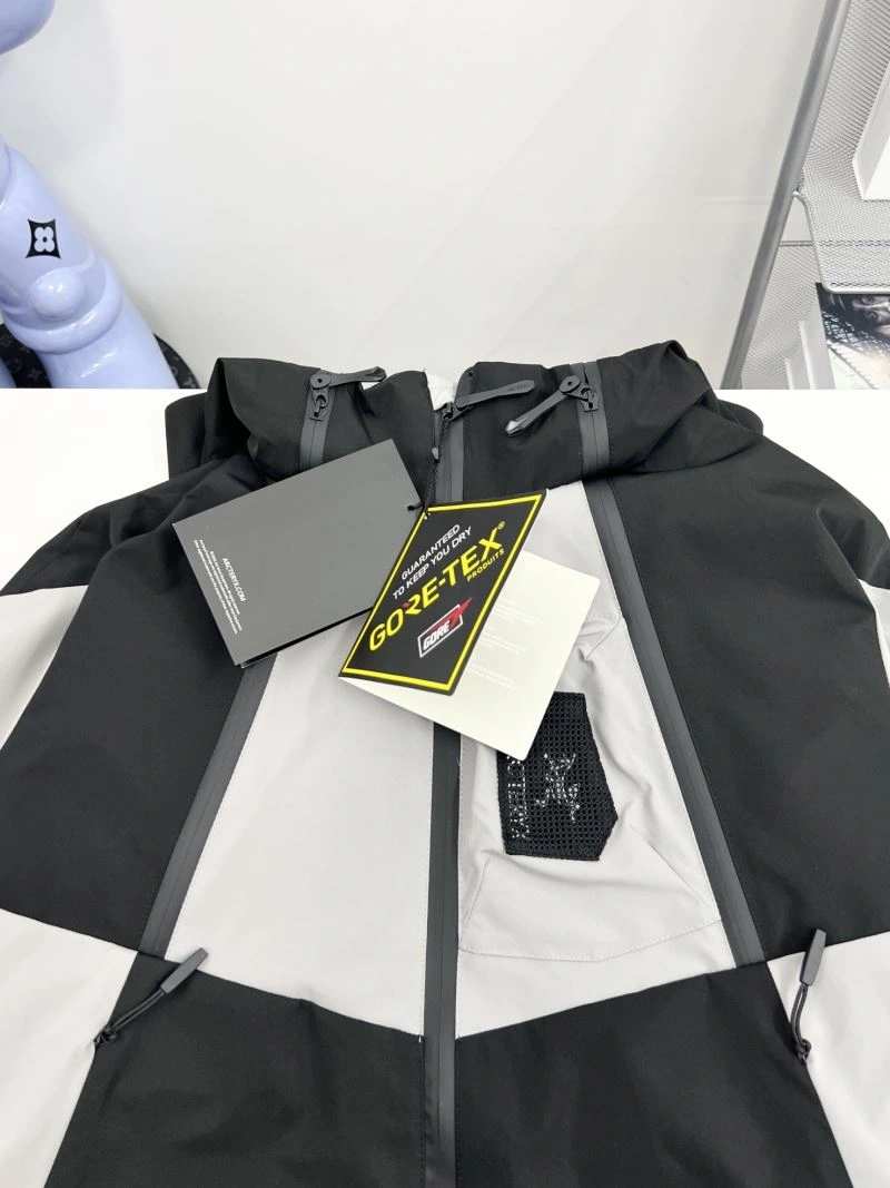 Arcteryx Outwear Lightweight 162173