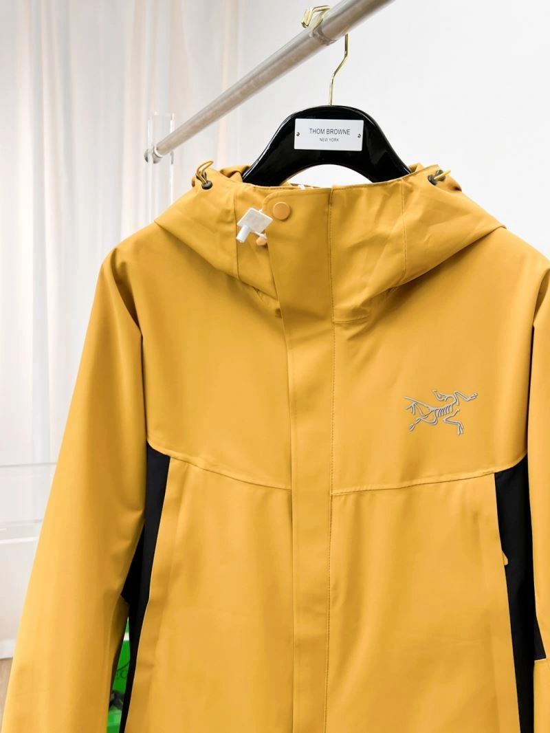 Arcteryx Outwear Flexible 162149