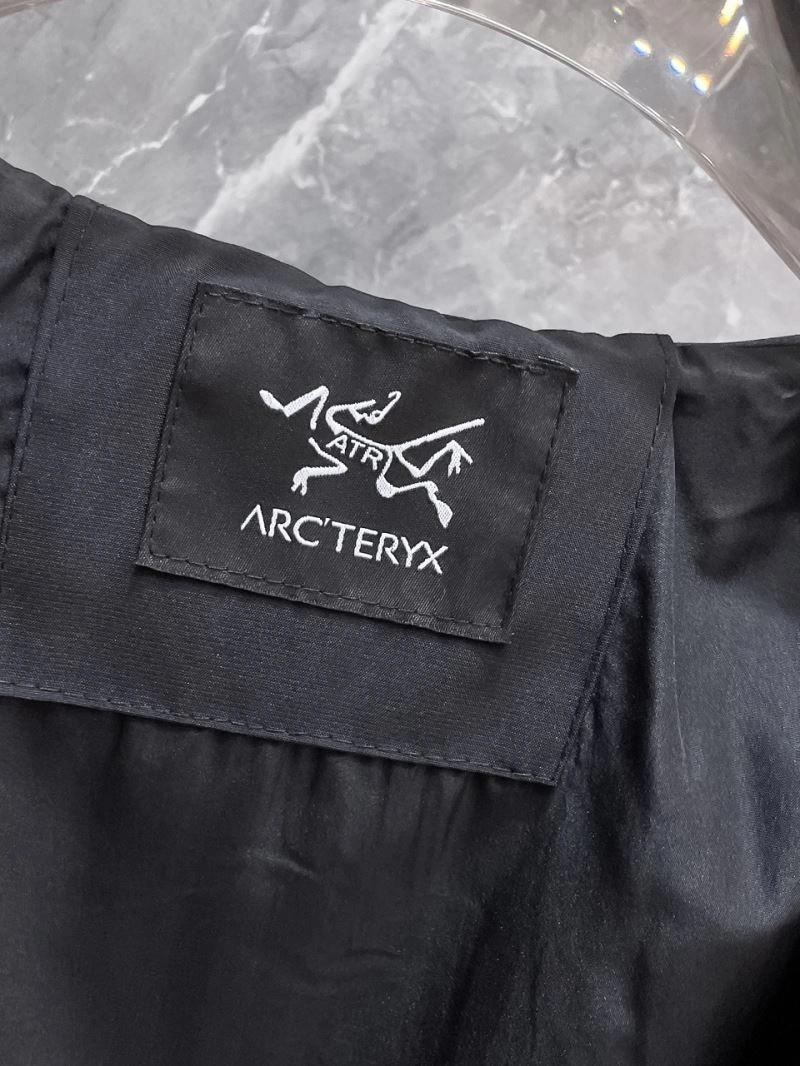 ModernLook Arcteryx Outwear 162152