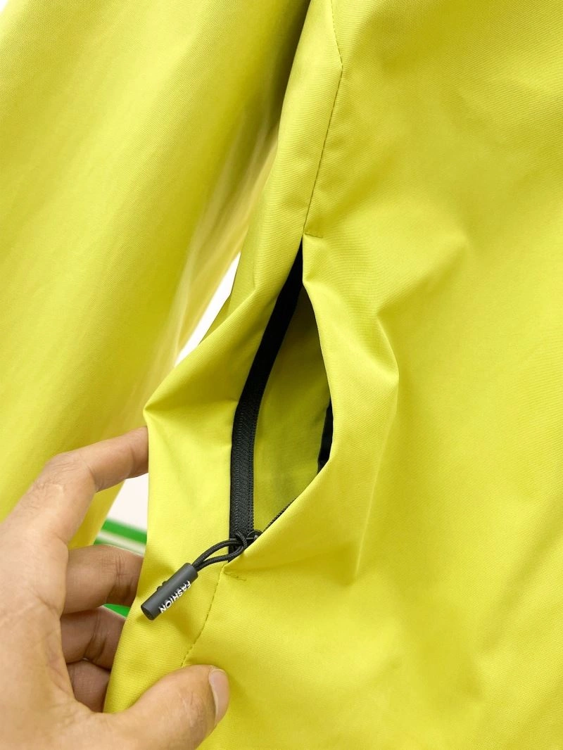 Arcteryx Outwear Lightweight 162140