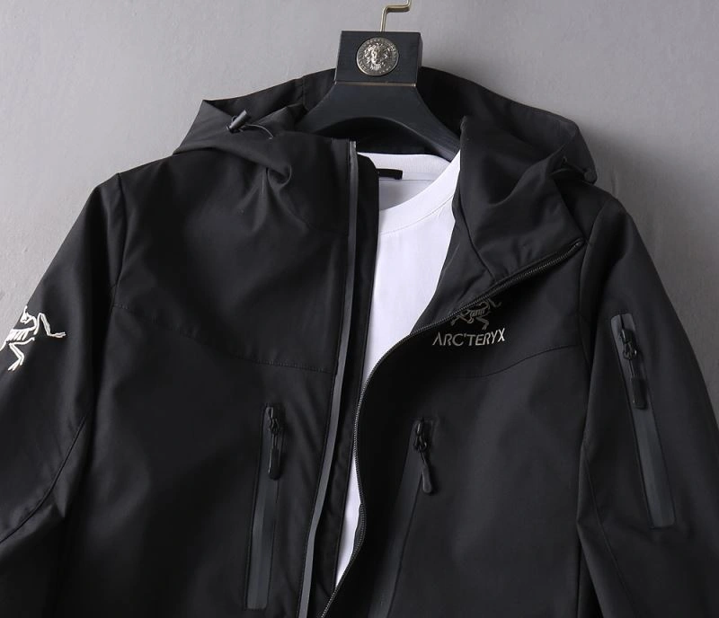 Arcteryx Outwear Contemporary 162130