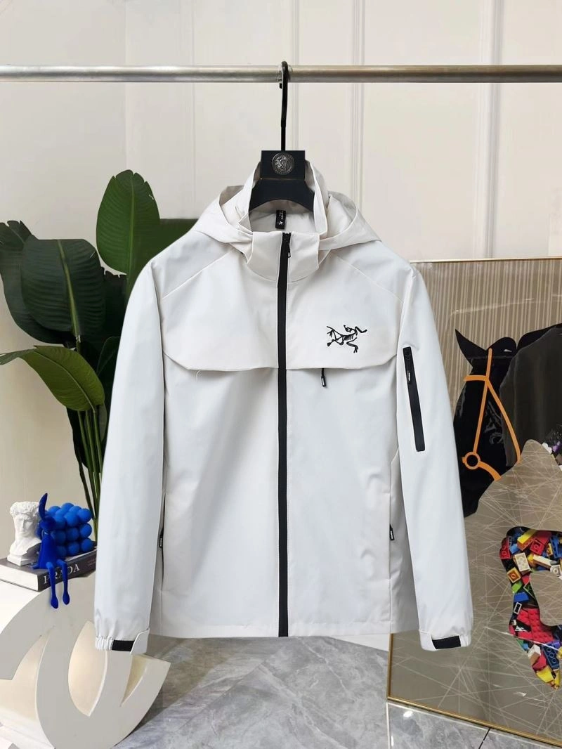 Arcteryx Outwear Seasonal 162133