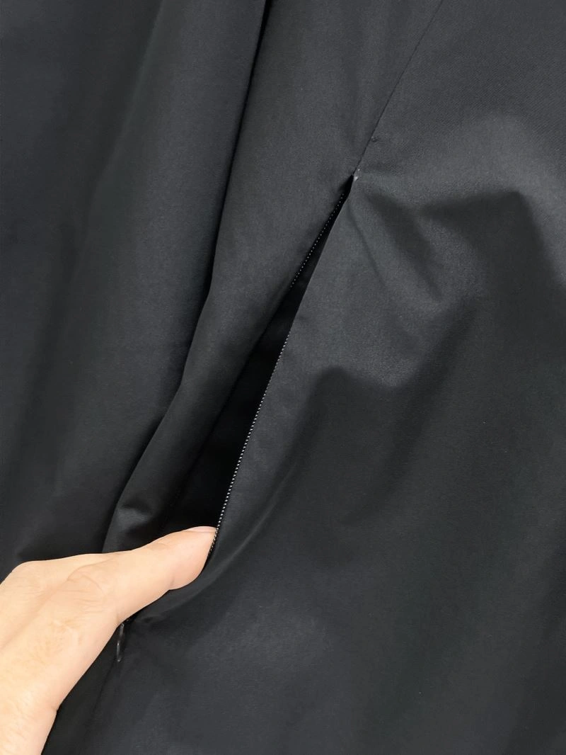 Arcteryx Outwear Sporty 162163