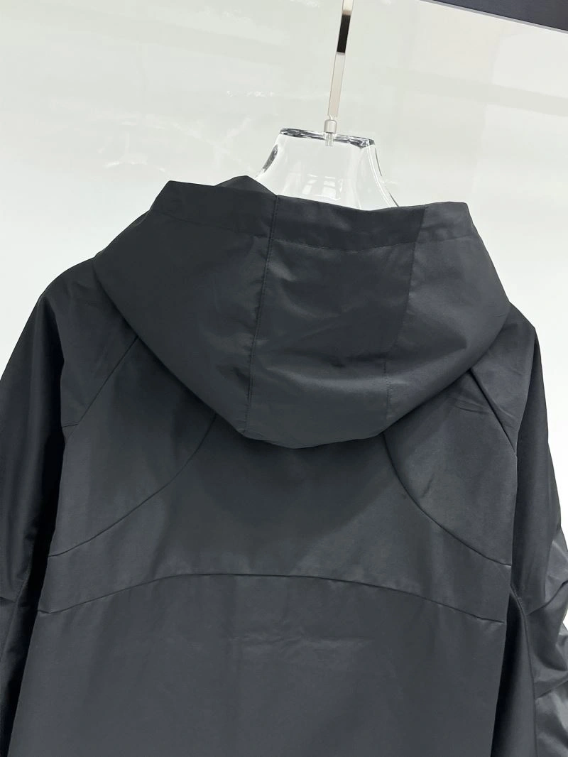 Arcteryx Outwear Sporty 162163