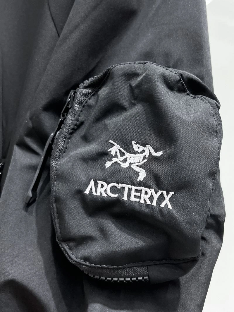 Arcteryx Outwear Sporty 162163