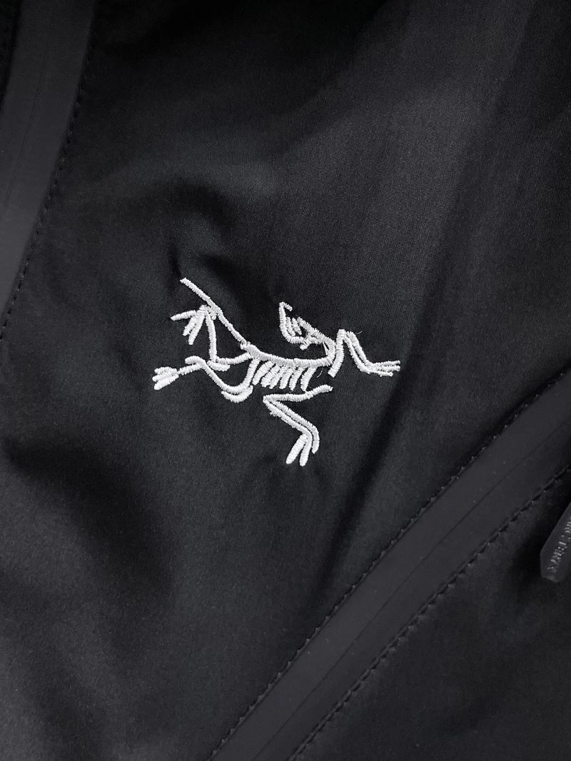 Arcteryx Outwear WeatherProof 162123