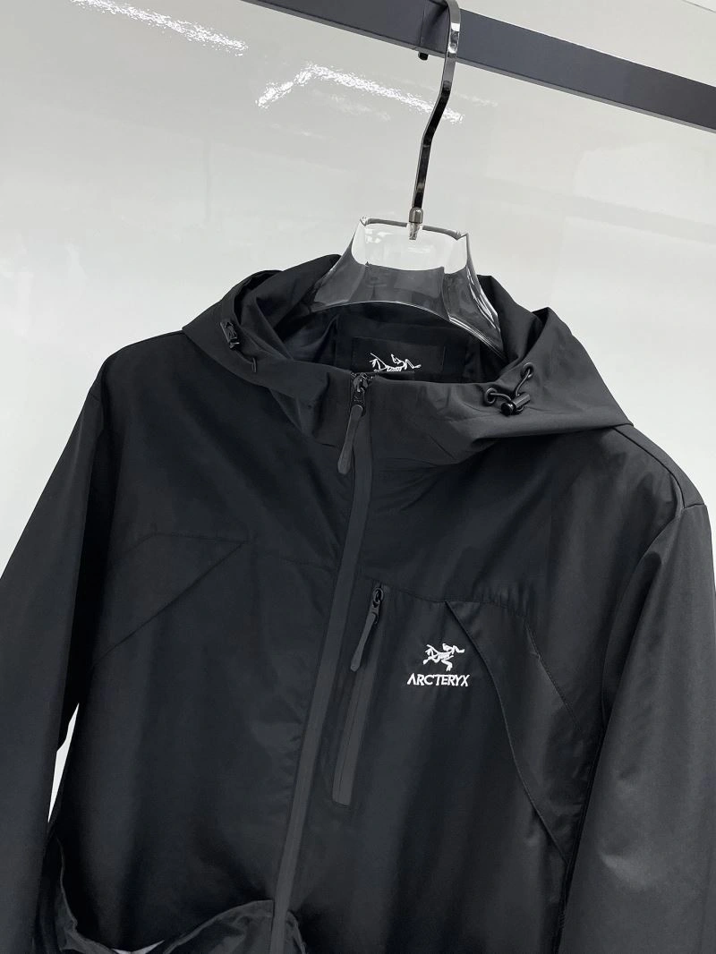 Arcteryx Outwear Bright 162172