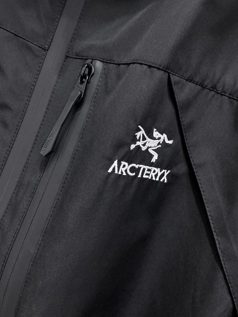 Arcteryx Outwear Bright 162172