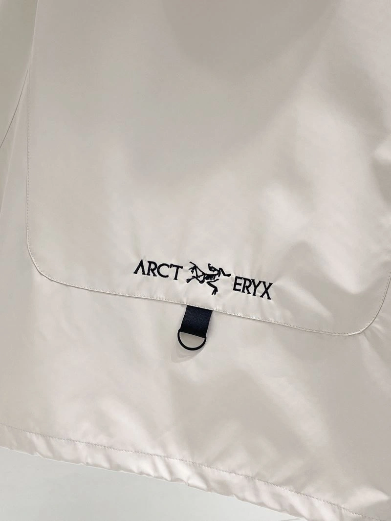 Arcteryx Outwear Flexible 162119