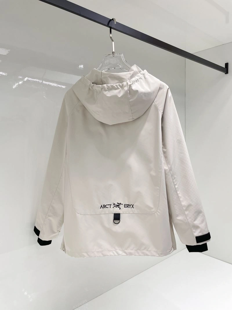 Arcteryx Outwear Flexible 162119