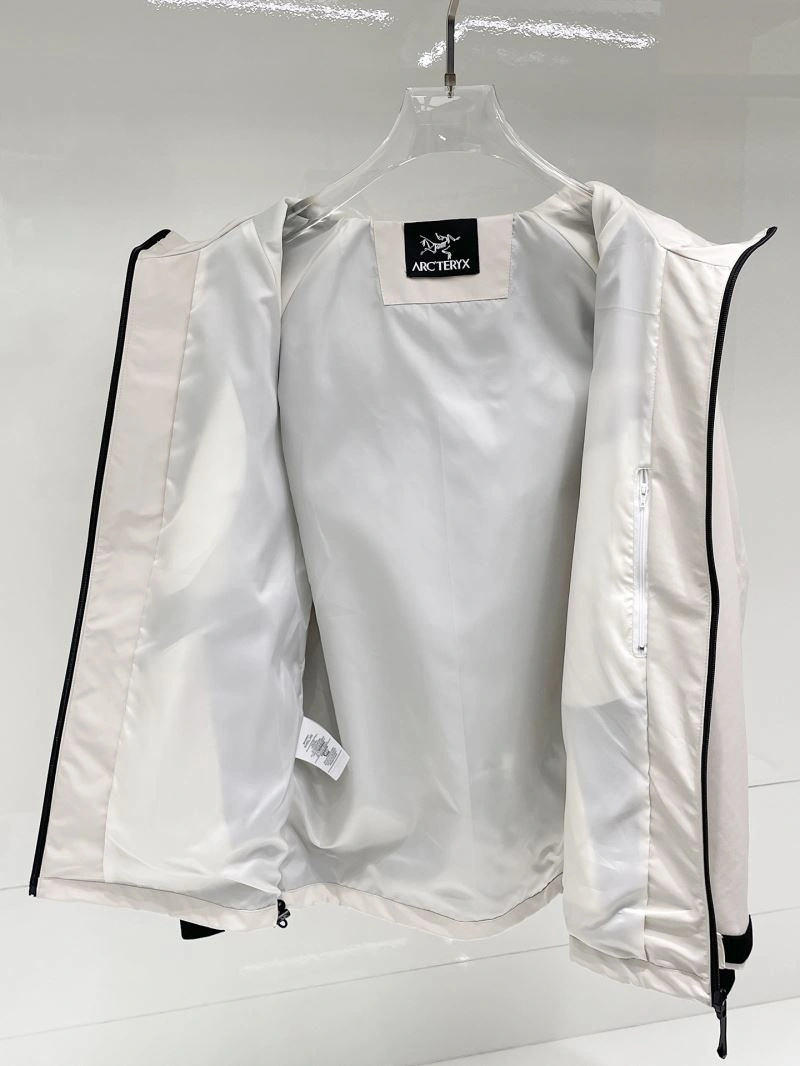 Arcteryx Outwear Flexible 162119