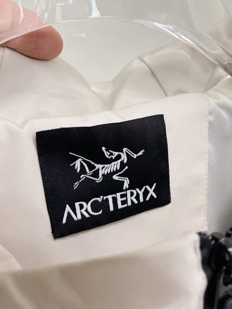 Arcteryx Outwear Flexible 162119