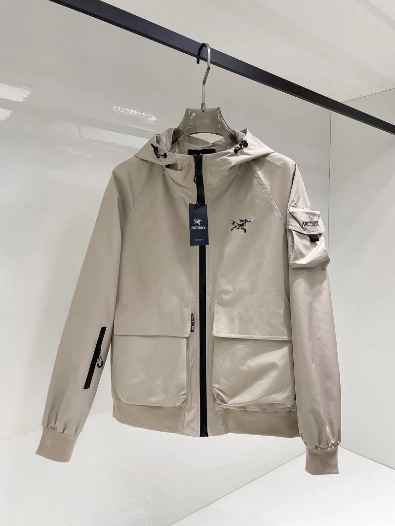 Comfortable Arcteryx Outwear 162154
