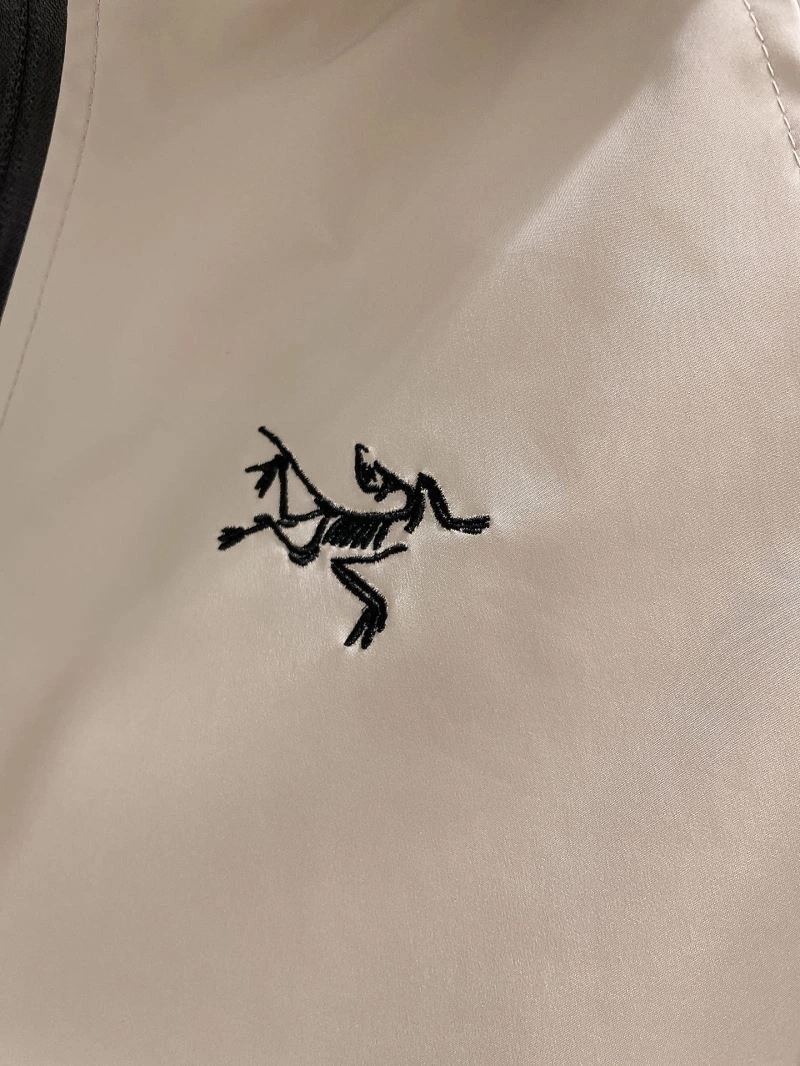 Comfortable Arcteryx Outwear 162154