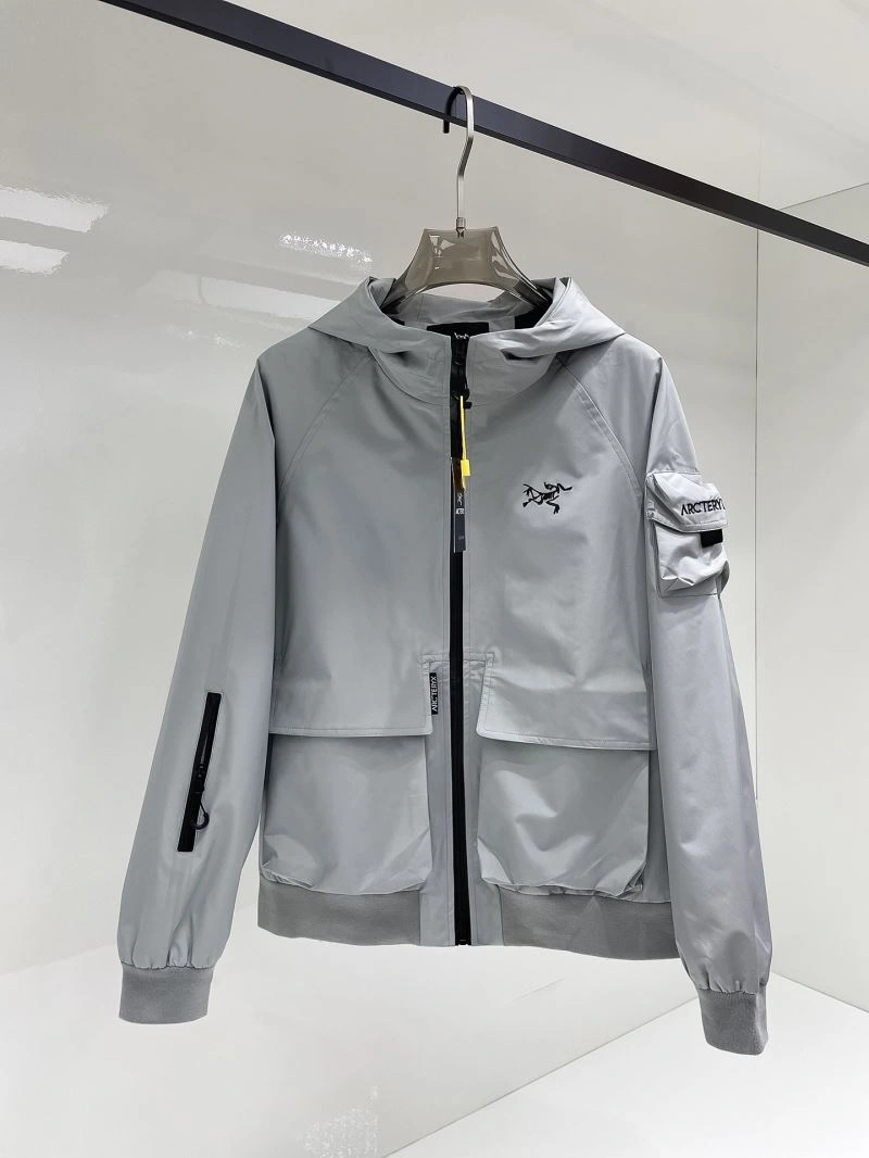 Tailored Arcteryx Outwear 162117