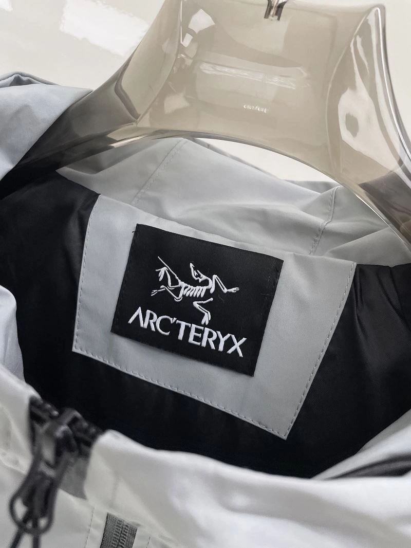 Tailored Arcteryx Outwear 162117