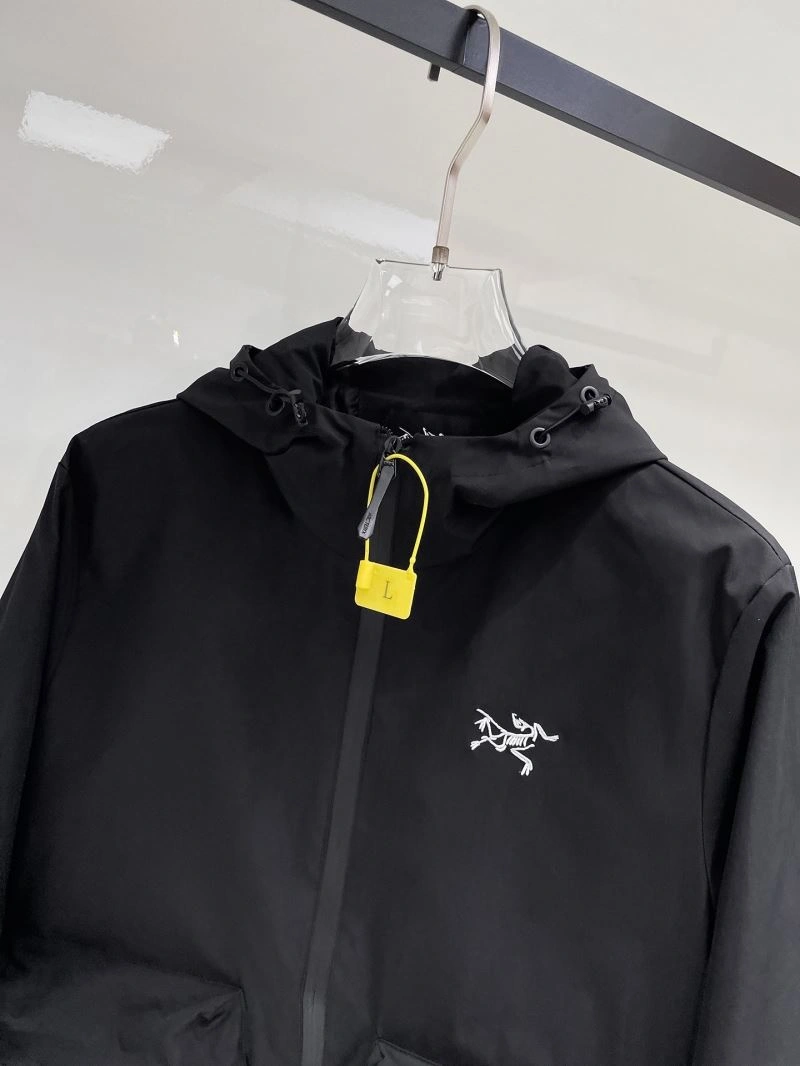WrinkleFree Arcteryx Outwear 162116