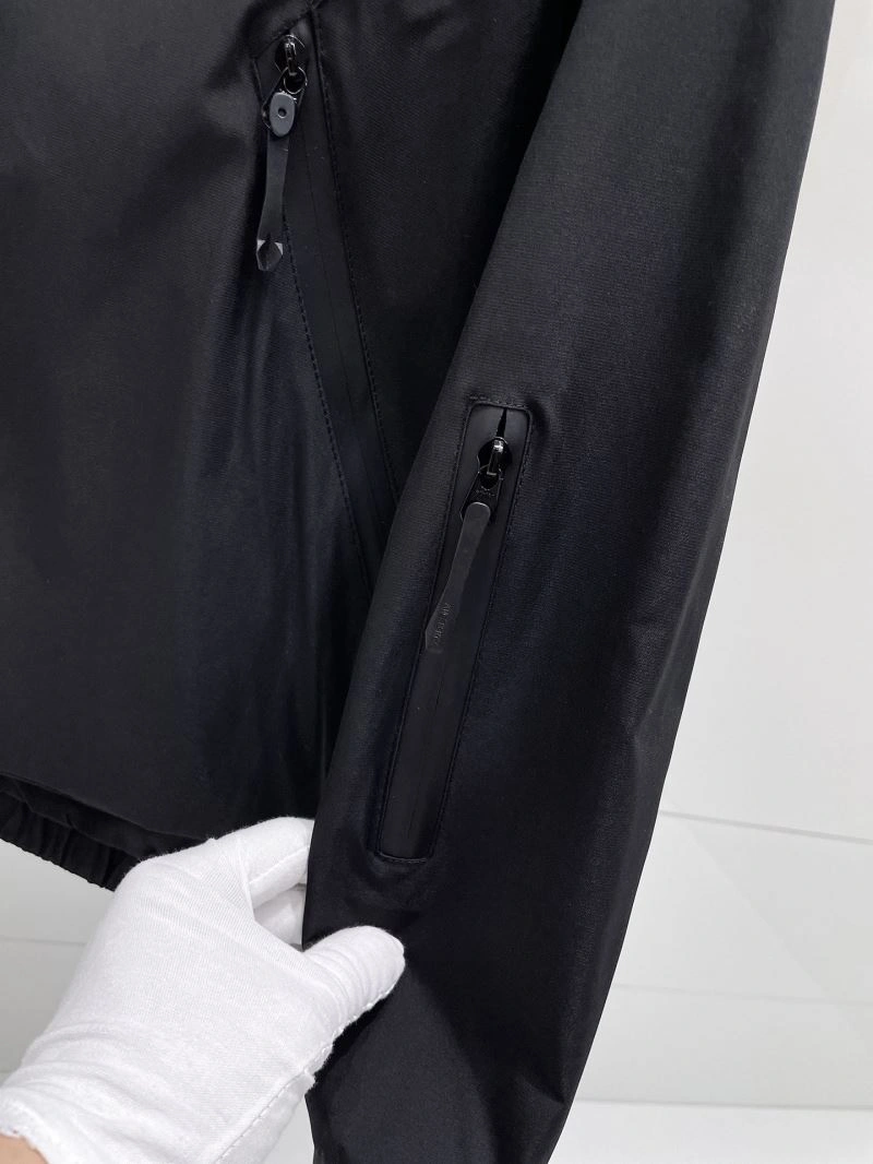 Sporty Arcteryx Outwear 162113