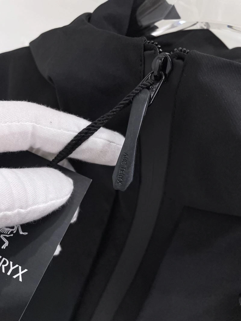 Sporty Arcteryx Outwear 162113