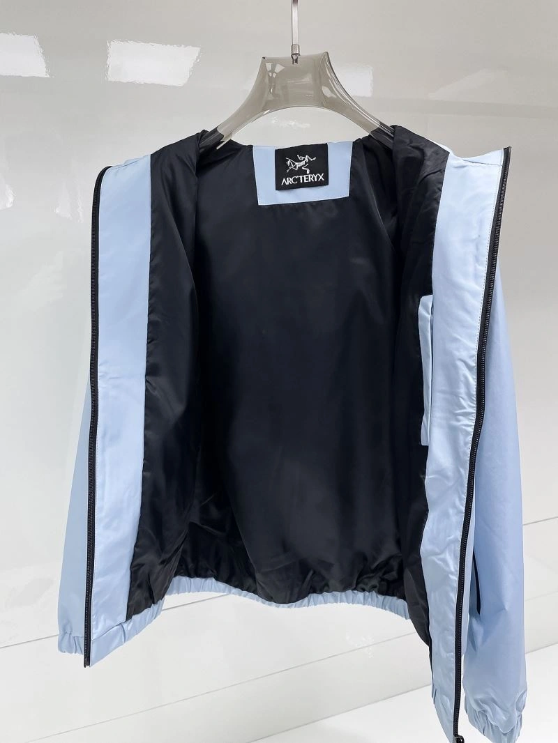 Arcteryx Outwear Supportive 162115