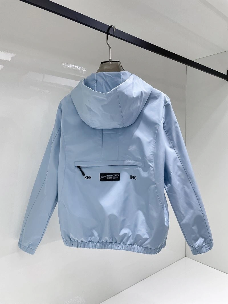 Arcteryx Outwear Supportive 162115