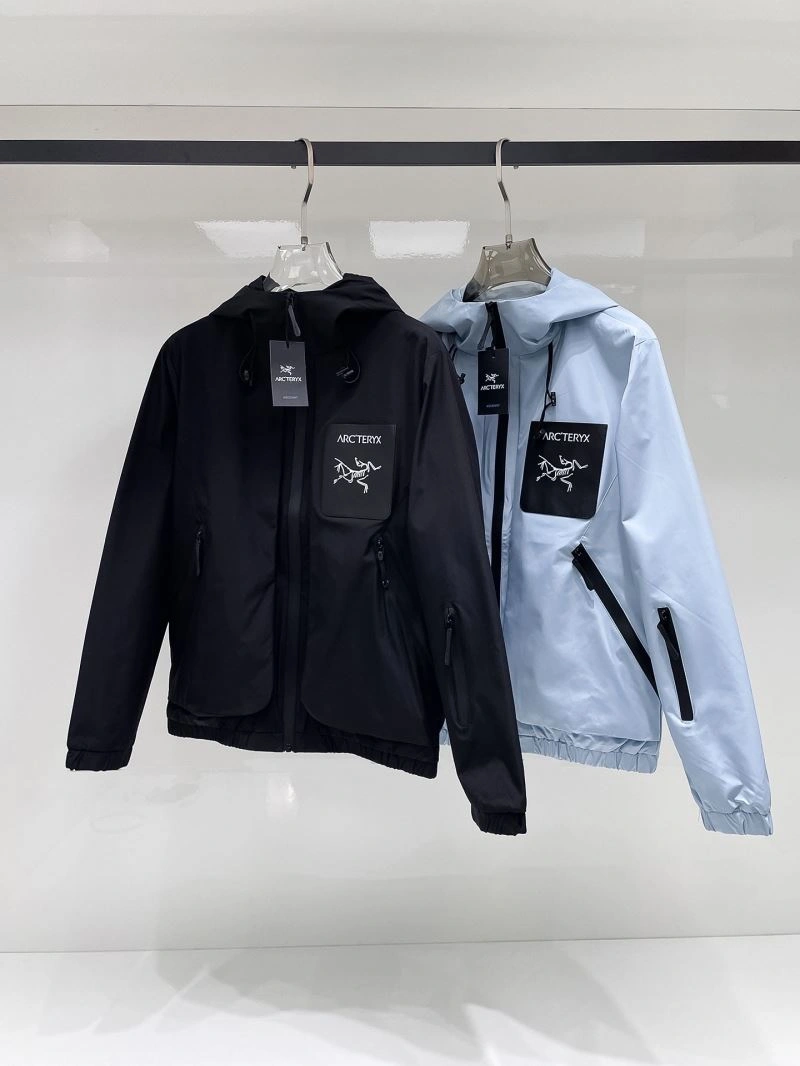 Arcteryx Outwear Supportive 162115