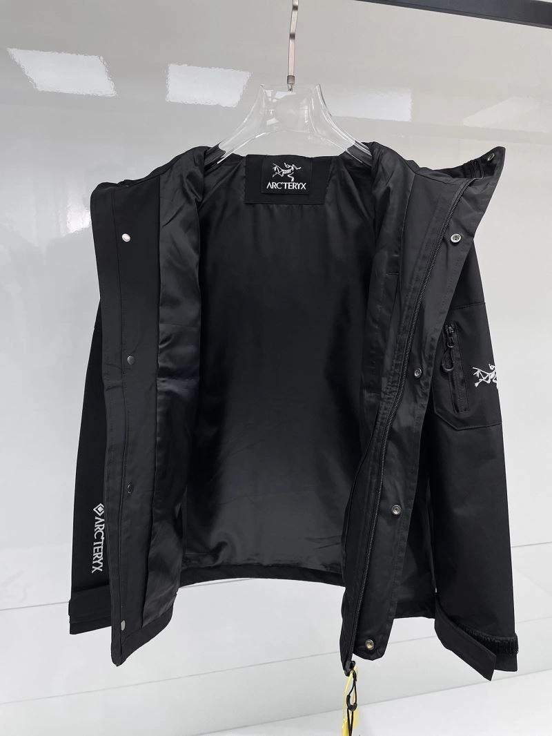 Sporty Arcteryx Outwear 162111