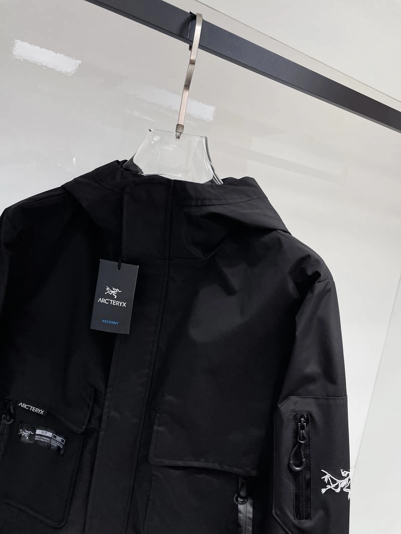 Sporty Arcteryx Outwear 162111
