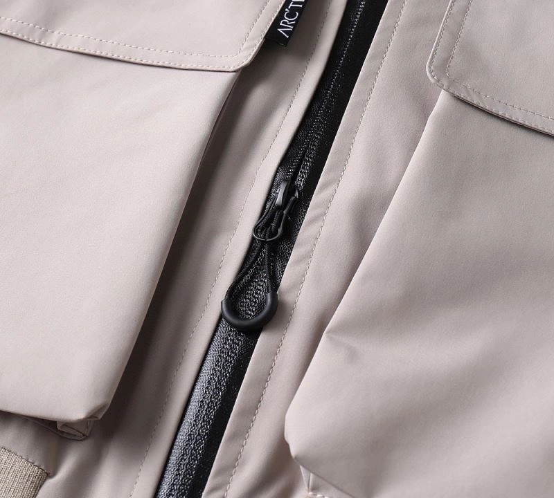 Sporty Arcteryx Outwear 162109