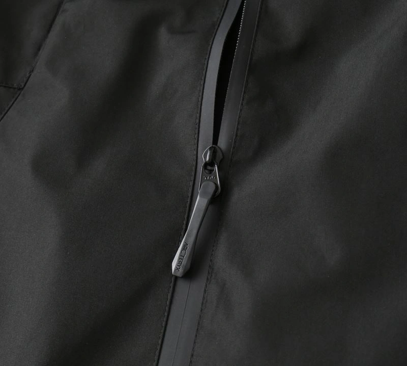 Arcteryx Outwear Sporty 162102