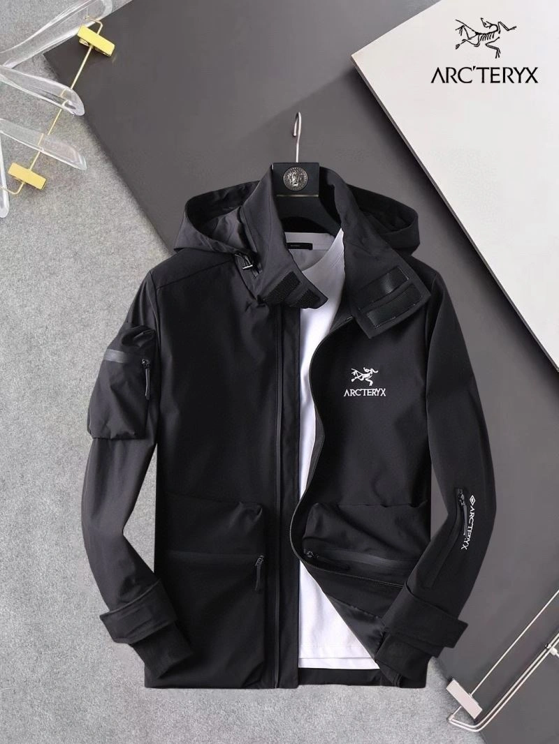 Arcteryx Outwear Bright 162096