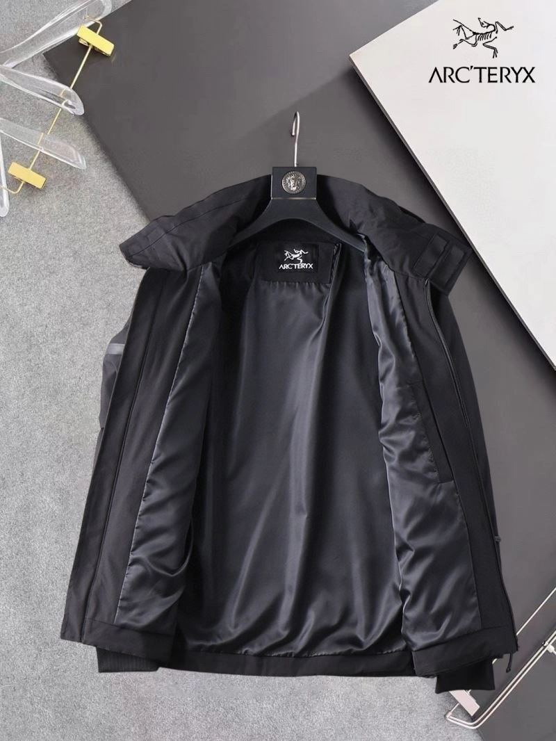 Arcteryx Outwear Bright 162096