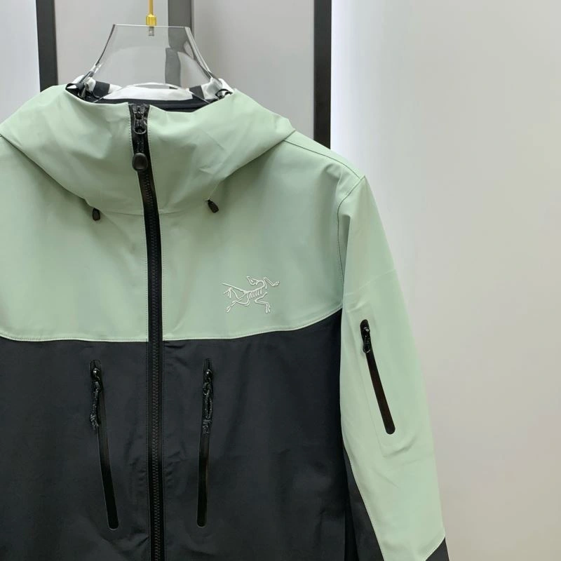 ModernLook Arcteryx Outwear 162088