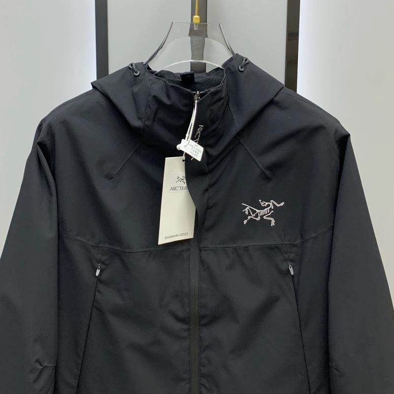 Vibrant Arcteryx Outwear 162080